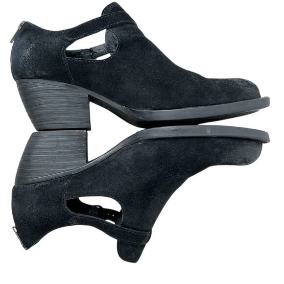 BORN Mendocino Distressed Suede Ankle Boot 2 inch Heel in Black Women’s Size 10M - Picture 5 of 15